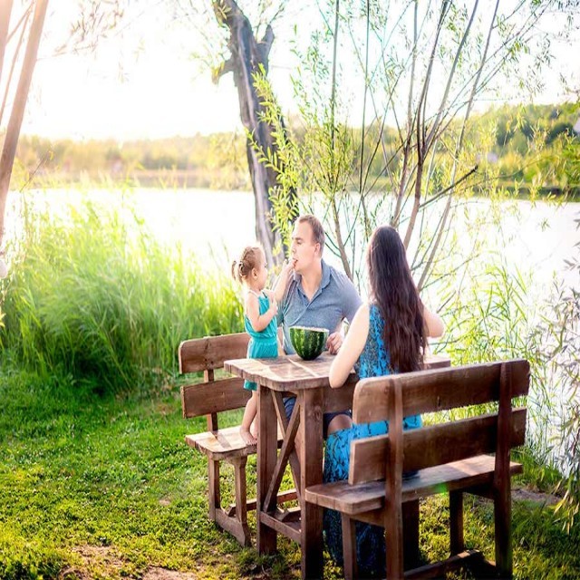 Ile kosztuje korzystanie z karty na wakacjach?