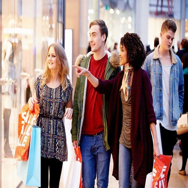 Kupowanie w outletach – sposób na oszczędzanie Kupowanie w outletach – sposób na oszczędzanie