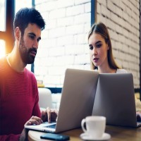 Kupujemy laptop – jak wybrać najlepszy model?