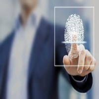 Opłata weryfikacyjna – czemu służy?